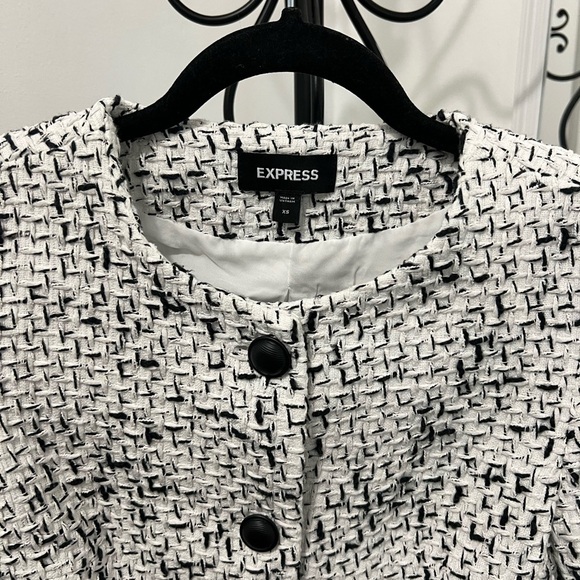 EXPRESS Women's Tweed Button-Up Jacket. #013 - Picture 5 of 6